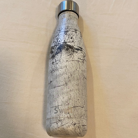 S'well Silver and Black Textured Water Bottle - Picture 1 of 9